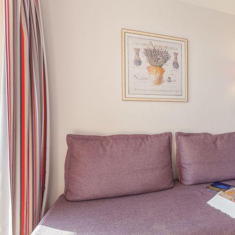 APARTMENT 6 people - 1 bedroom + 1 sleeping area - Terrace or balcony - Garden view - Renovated - Air-conditioned