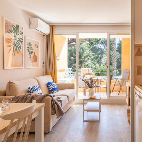 Studio 4 personnes - 1 alcôve - Terrasse ou balcon
