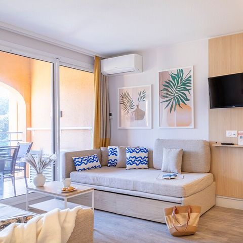 Appartement 6 personnes - 1 chambre - 1 coin - Nuit - Terrasse ou balcon - Vue sur le jardin