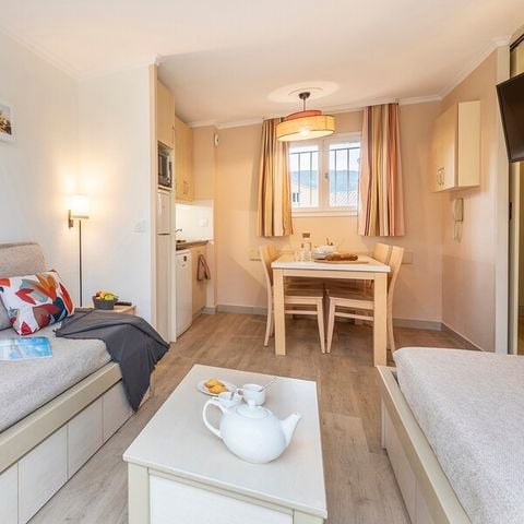 APPARTEMENT 6 personnes - - 1 chambre + 1 alcôve - Terrasse ou balcon
