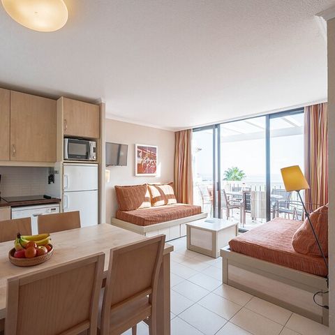 Apartment 6 persons - Flat for 6 people-1 bedroom+1 sleeping area-Terrace or balcony-South sea view