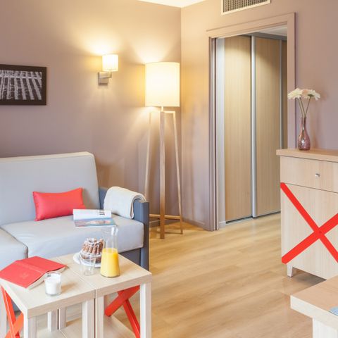 Apartement 4 Personen - - 1 Schlafzimmer
