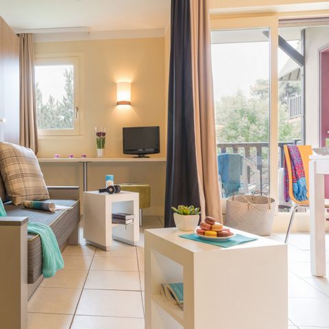 ESTUDIO 4 personas - Estudio - 1 alcoba - Terraza o balcón