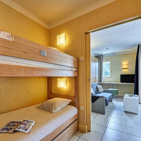 STUDIO 4 persone - Monolocale - 1 alcova per dormire - Esposizione a sud