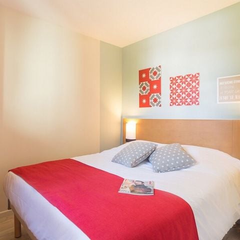 APPARTEMENT 4 personnes - 1 CHAMBRE - VUE JARDIN