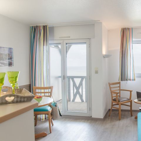 Studio 4 persons - Studio - 1 sleeping alcove - Terrace or balcony