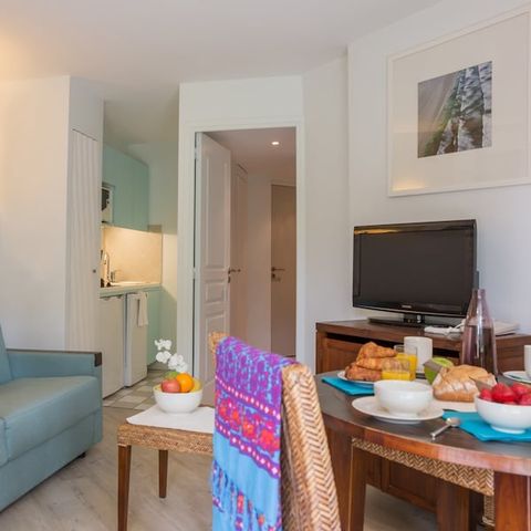 APARTMENT 2 people - - 1 bedroom - Terrace or Balcony