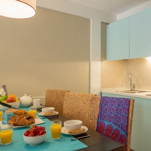 Apartment 6 persons - - 1 bedroom + 1 sleeping alcove - Terrace or balcony