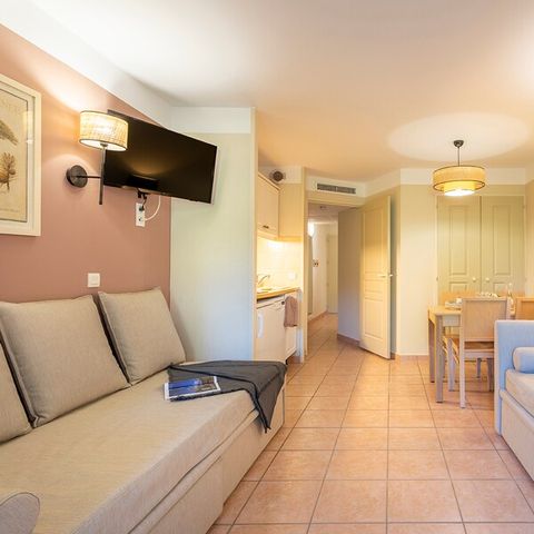 STUDIO 5 people - - 1 sleeping alcove - Terrace - Ground floor - Air conditioned