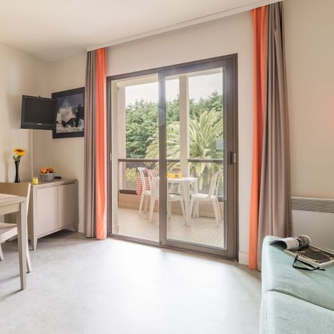 STUDIO 4 personnes - 1 COIN NUIT - TERRASSE OU BALCON