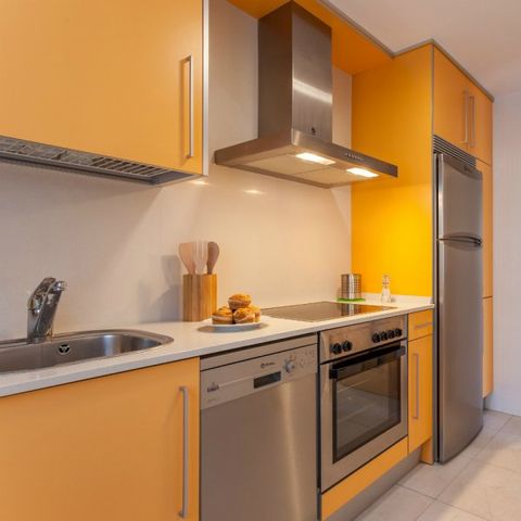 APPARTEMENT 4 personnes - 2 CHAMBRES - BALCON