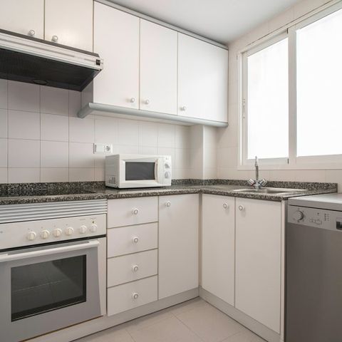 APARTMENT 5 people - Flat 5 people - 2 bedrooms - Sea view - Balcony