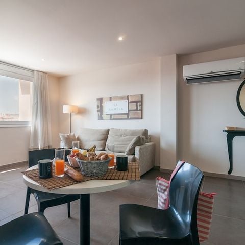 ESTUDIO 3 personas - Estudio estándar