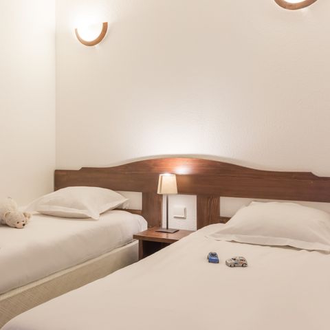 APARTEMENTO 6 personas - 1 habitación + 1 dormitorio