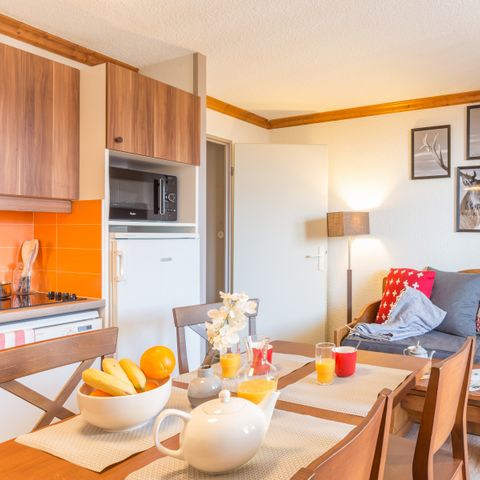APPARTAMENTO 6 persone - 1 camera da letto + 1 zona notte - esposto a sud