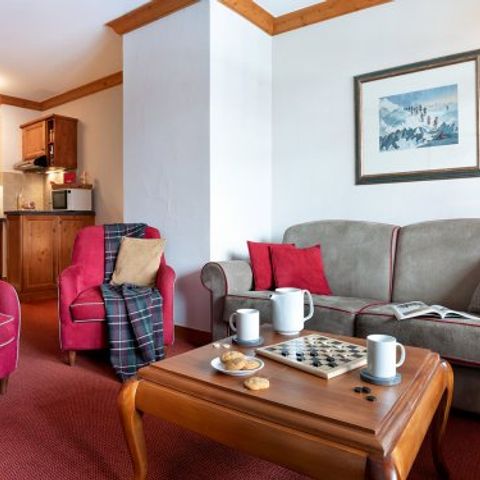 APARTMENT 4 people - Flat 4 people - 1 bedroom - Outdoor and indoor pools (AWL24C)