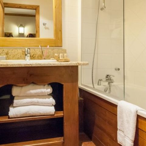 APARTMENT 4 people - Flat 4 people - 1 bedroom - Without balcony - Outdoor swimming pool (AWL24RD)