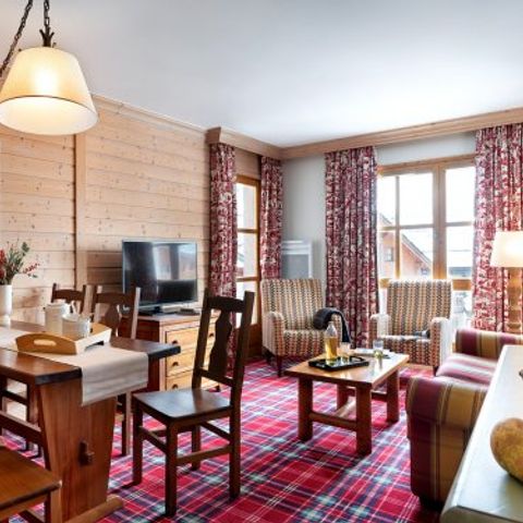 APARTMENT 6 people - Flat 6 people - 2 bedrooms - Outdoor and indoor pools (AWL36C)