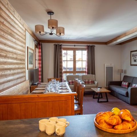 Apartement 8 Personen - Wohnung 8 Personen - 3 Schlafzimmer - Außenpool (AWL48)