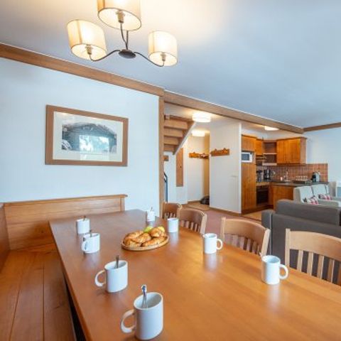 Apartement 10 Personen - Wohnung 10 Personen - 4 Schlafzimmer - Außenpool (AWL510P)