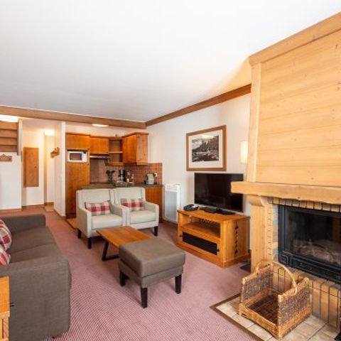 APARTMENT 10 people - Flat 10 people - 4 bedrooms - Outdoor swimming pool (AWL510P)