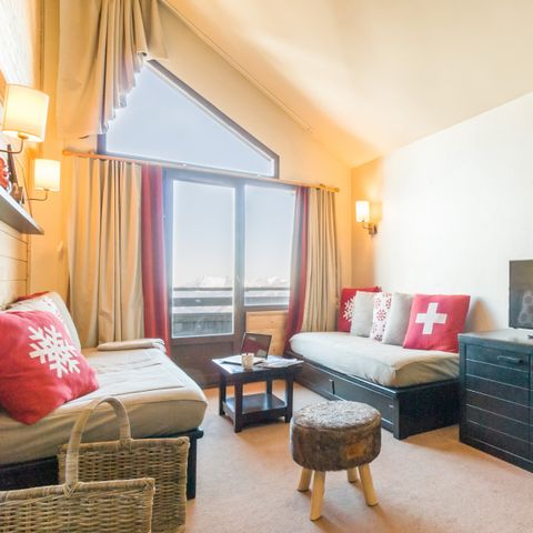 APPARTEMENT 6 personnes - 1 chambre + 1 coin nuit