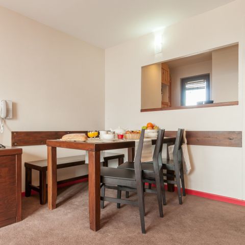 APPARTEMENT 6 personnes - 1 chambre + 1 coin nuit vue montagne dégagée