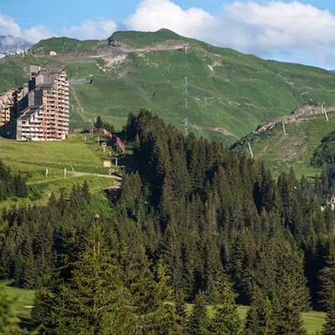 Pierre & Vacances Résidence Saskia Falaise - Camping Haute-Savoie