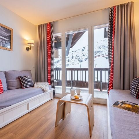 Piso 6 personas - 1 dormitorio + 1 zona de dormir - Vista a la montaña