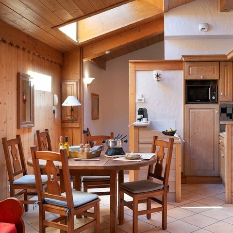 APPARTEMENT 6 personnes - 2 chambres - Sans vue extérieure