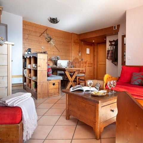 APARTEMENTO 6 personas - 2 dormitorios - Vista a la montaña