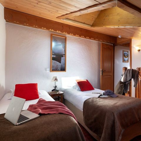 APPARTEMENT 8 personnes - 3 chambres - Balcon
