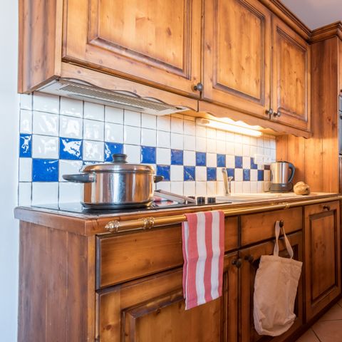 APPARTAMENTO 7 persone - 2 camere da letto + 1 zona notte - senza balcone