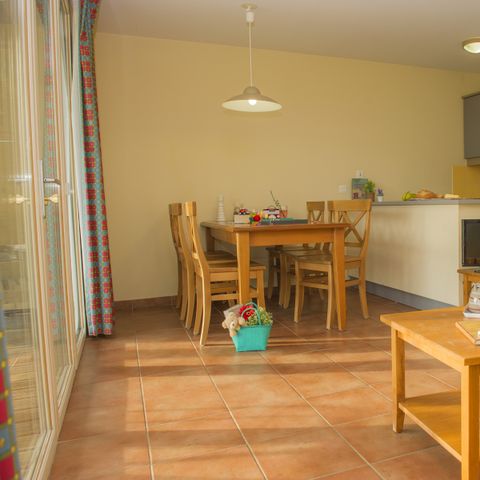 APPARTEMENT 7 personnes - 1 CHAMBRE + 1 COIN NUIT - TERRASSE OU BALCON