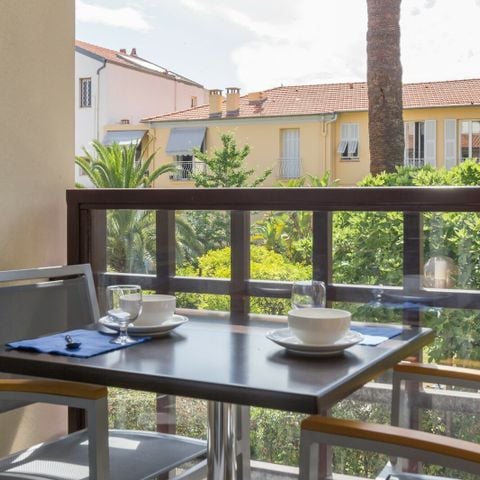 ESTUDIO 2 personas - Estudio