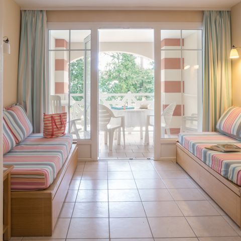 Studio 5 persons - - 1 sleeping alcove - Terrace - Garden level