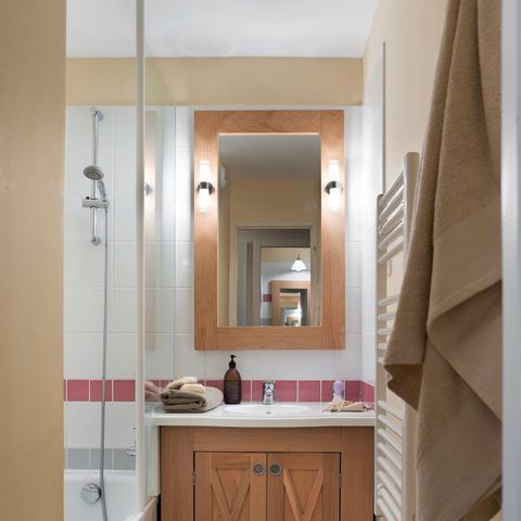 Apartment 6 persons - - 1 bedroom + 1 sleeping alcove - Terrace or balcony