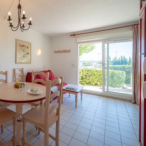 Apartment 6 persons - Flat 6 people - 1 bedroom - Garden level