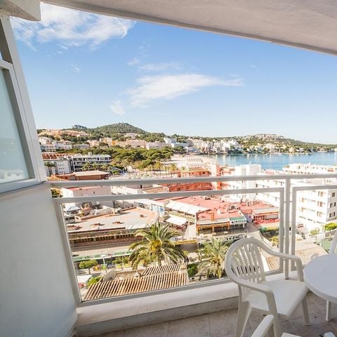 APARTEMENTO 4 personas - Estándar con vistas al mar (máx. 2 adultos)