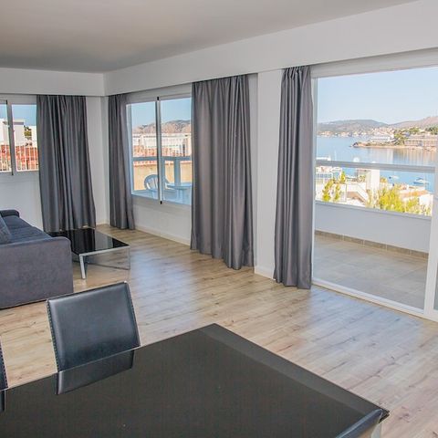 Piso 4 personas - (máx. 3 adultos) Vista al mar