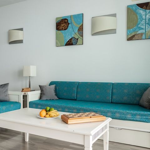 Apartment 4 persons - Flat 4 people - 1 bedroom - Pool view