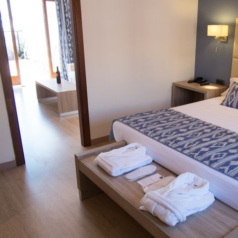 BEDROOM 2 people - Junior Suite - Rooftop - Sea View - included breakfast