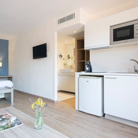 CHAMBRE 2 personnes - Terrasse ou Balcon - Vue Mer - Petit-déjeuner inclus