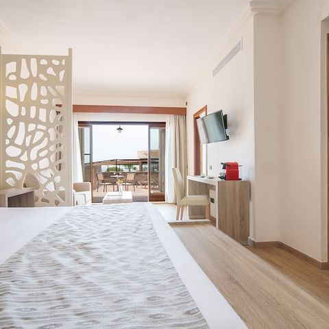 BEDROOM 2 people - Junior Suite - Balconoy or Terrace -included breakfast