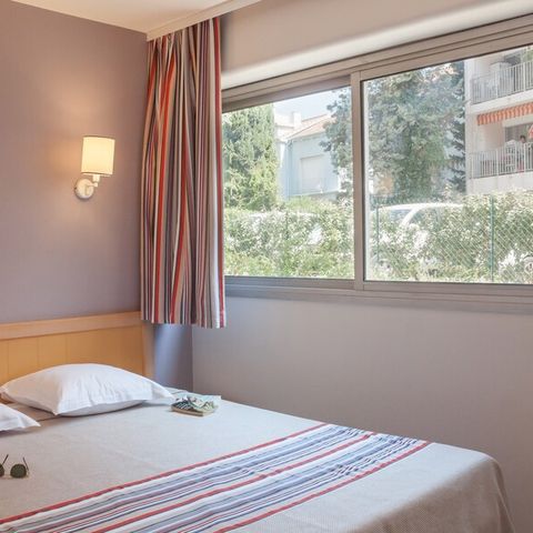 APPARTAMENTO 6 persone - - 1 camera da letto + 1 alcova per dormire