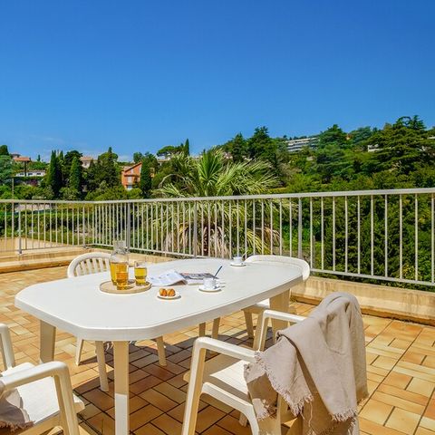 Apartement 7 Personen - 1 Zimmer + 1 Schlafbereich