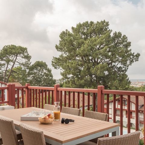 Apartment 7 persons - 2 bedrooms - Large terrace - Open view - Exceptional