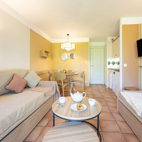 APPARTEMENT 5 personnes - 1 CHAMBRE - TERRASSE OU BALCON - RÉNOVÉ