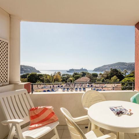 Studio 4 personnes - 1 coin - Nuit - Terrasse ou balcon