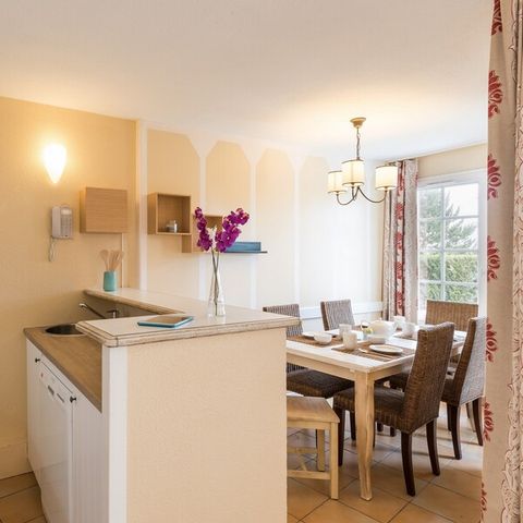 Apartment 6 persons - - 1 bedroom + 1 sleeping alcove - Terrace or balcony